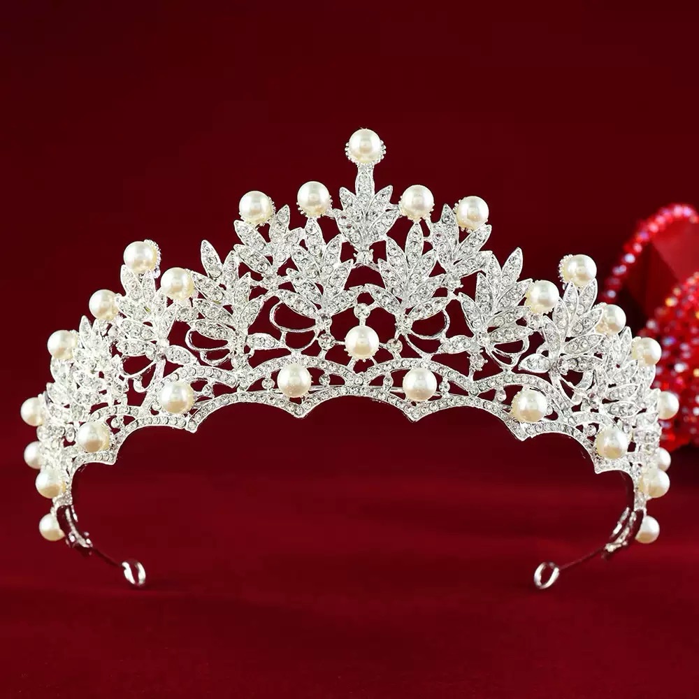 Pearl & Crystal Silver Bridal Tiara - Elegant Wedding Headpiece